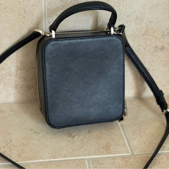 Kate Spade Cat Crossbody - Picture 2 of 4